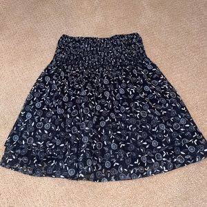 navy skirt with flowers